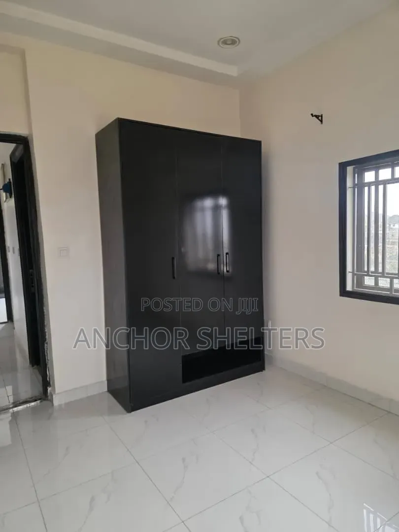 2bdrm Block of Flats in Behind Dunamis, FHA for rent