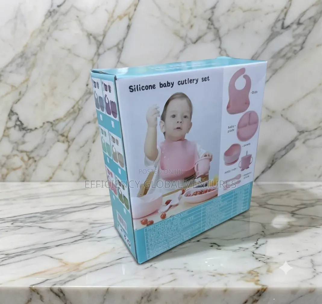 Silicone Baby Feeding Set–Waterproof Bib, Suction Bowl, Plate Etc.