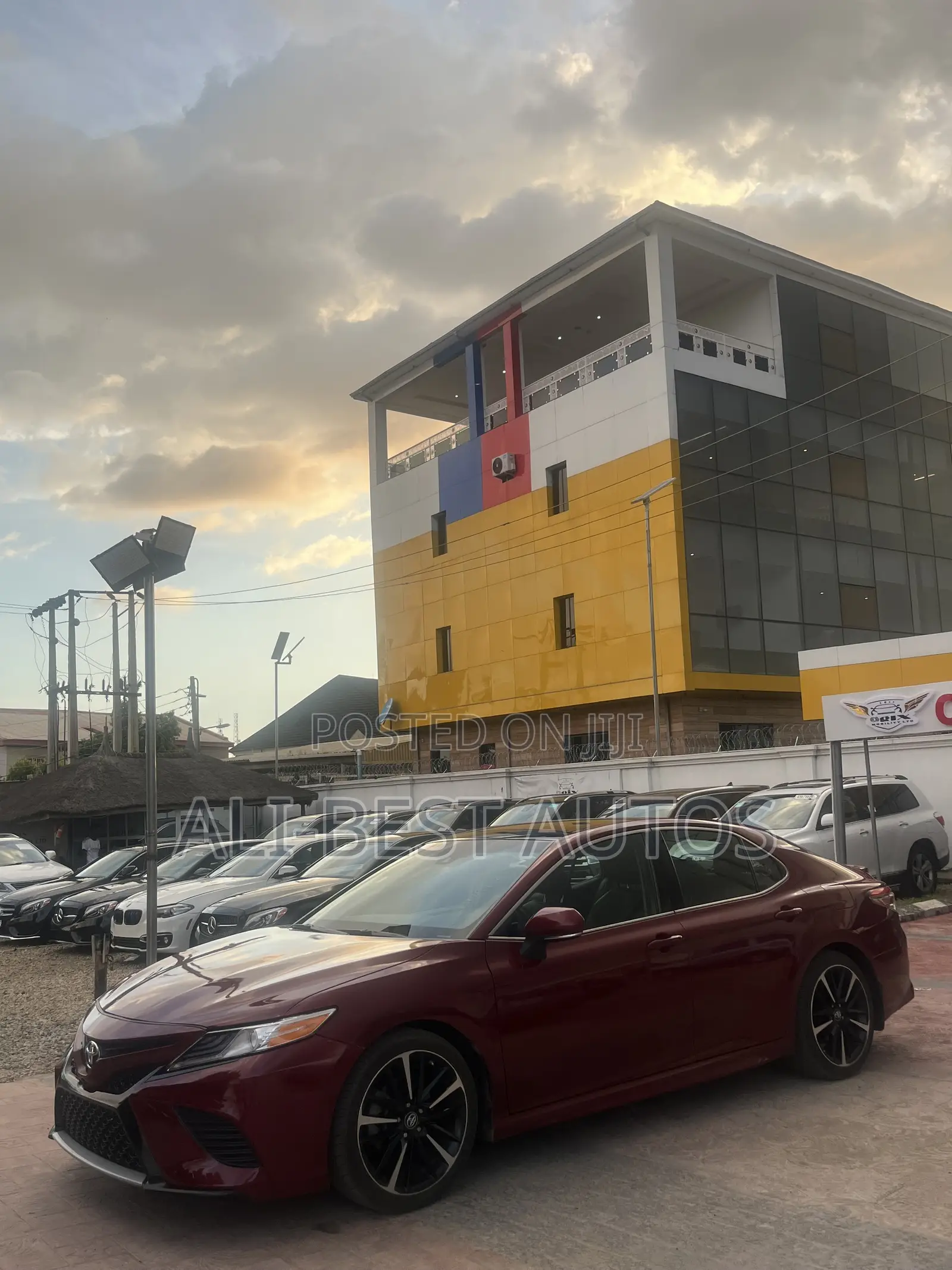 Toyota Camry 2018 Red