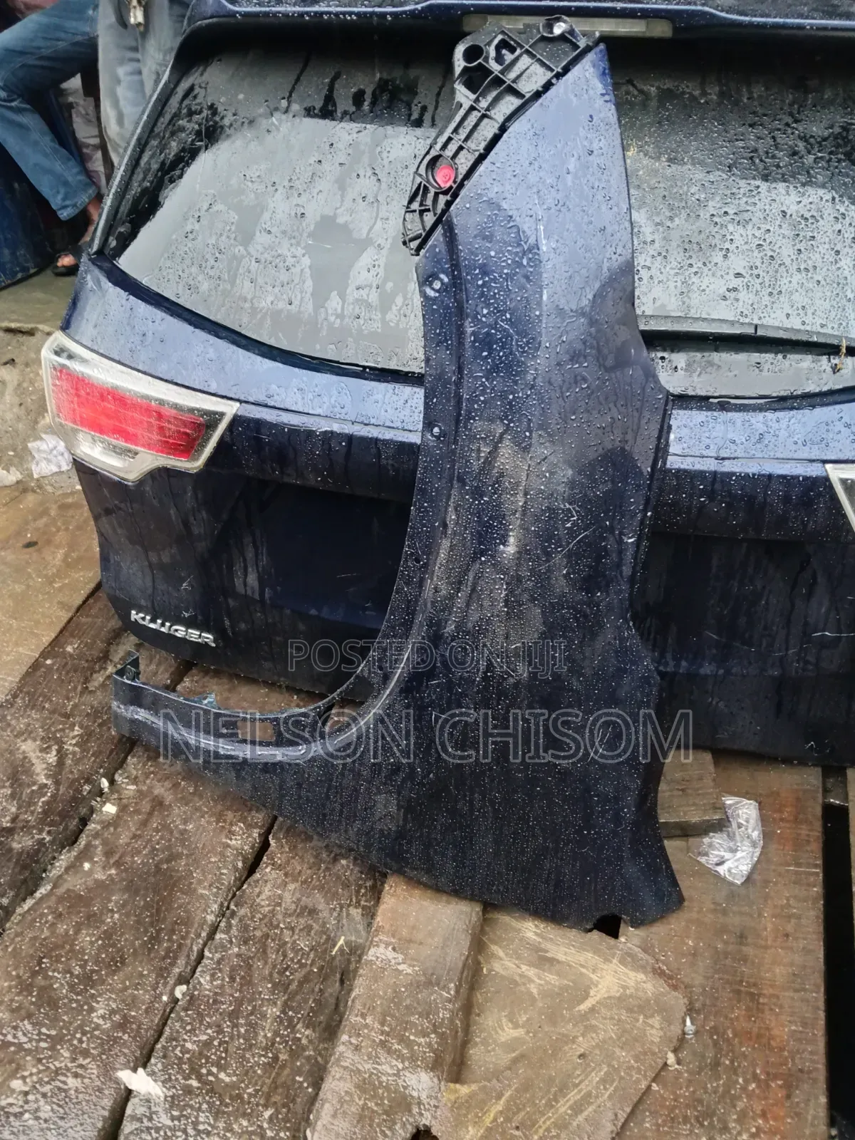 Right Side Fender Highlander 2015