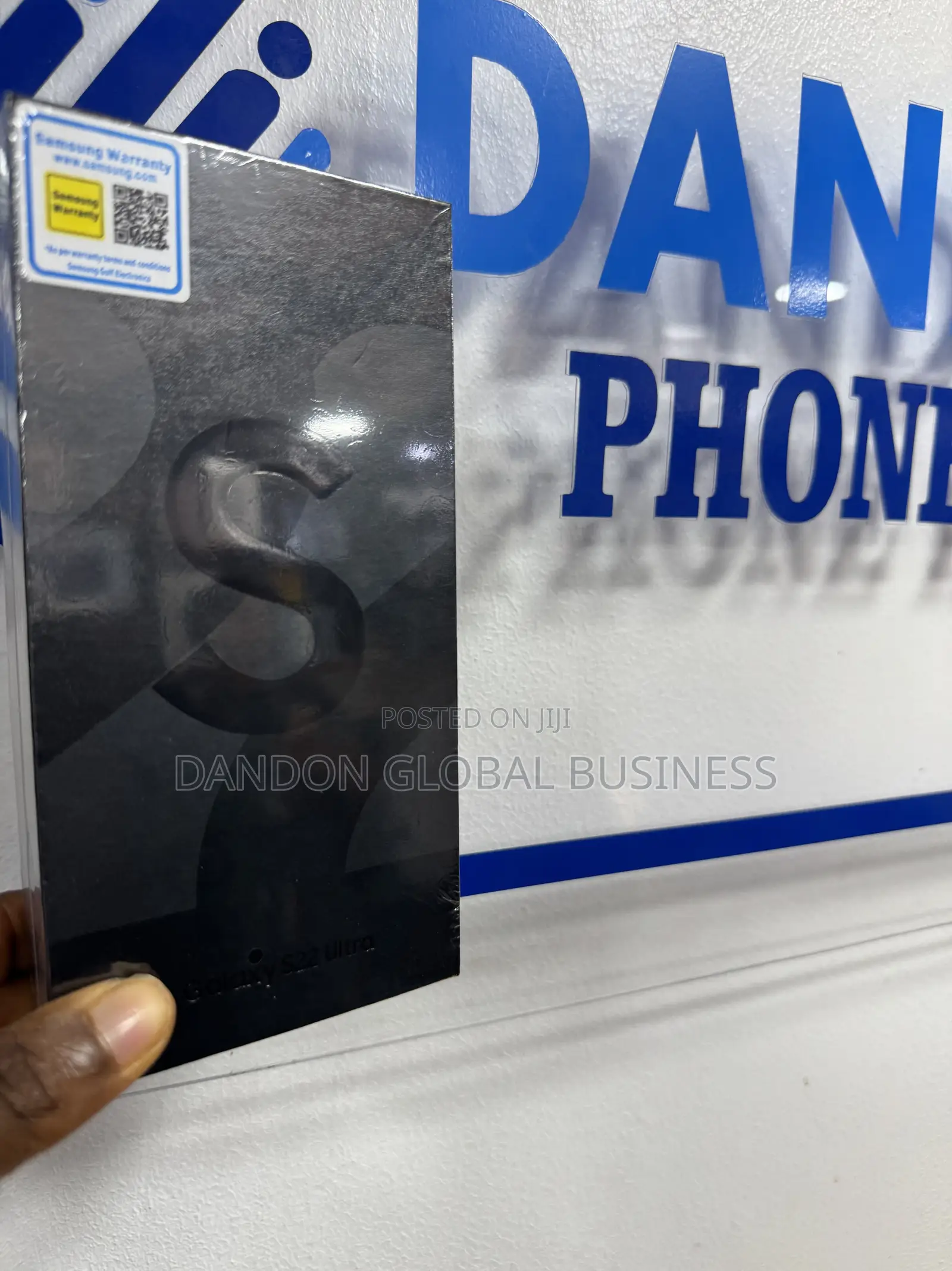 New Samsung Galaxy S22 Ultra 256 GB Black