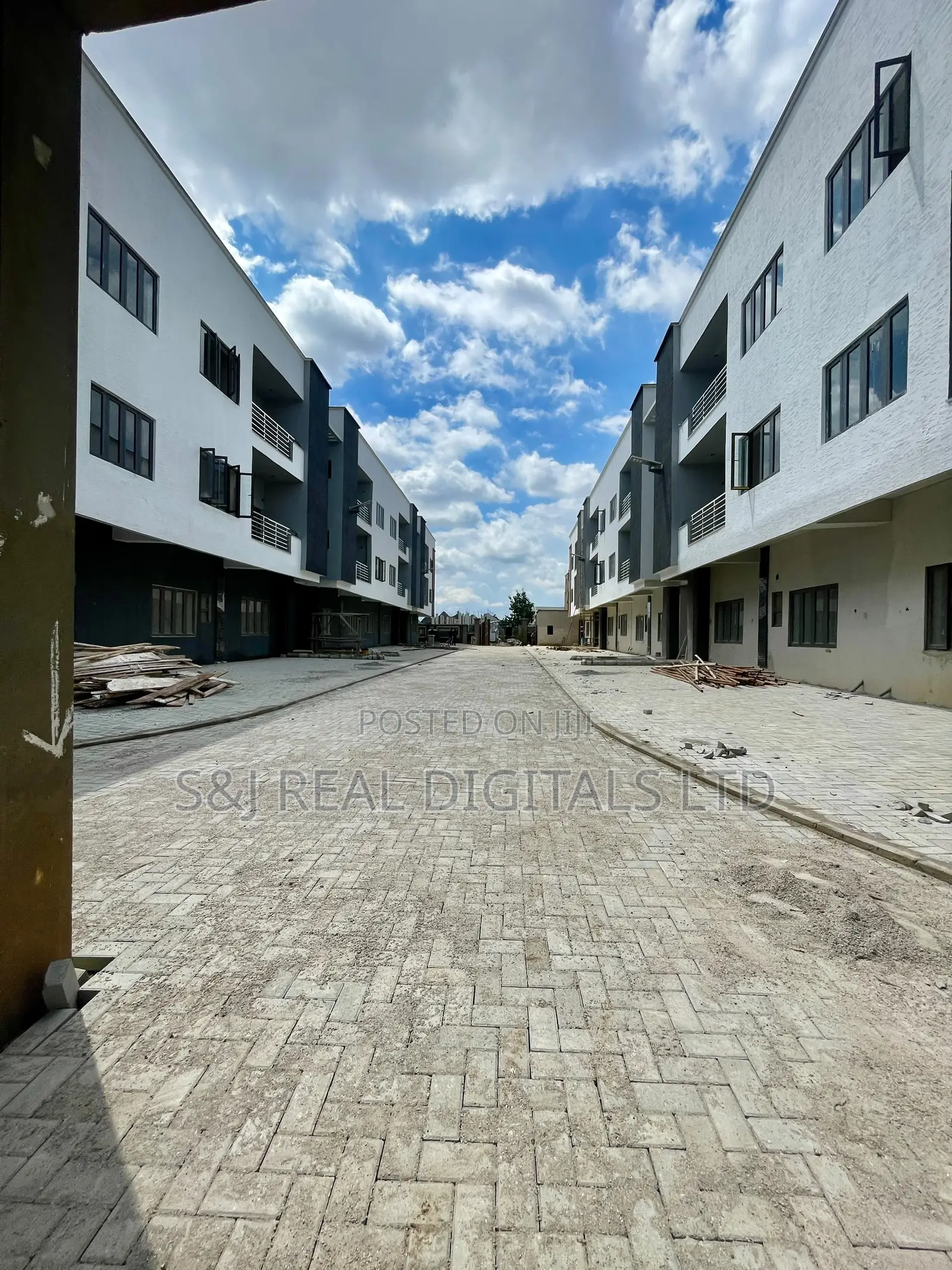 2bdrm Apartment in Katampe (Main) for sale
