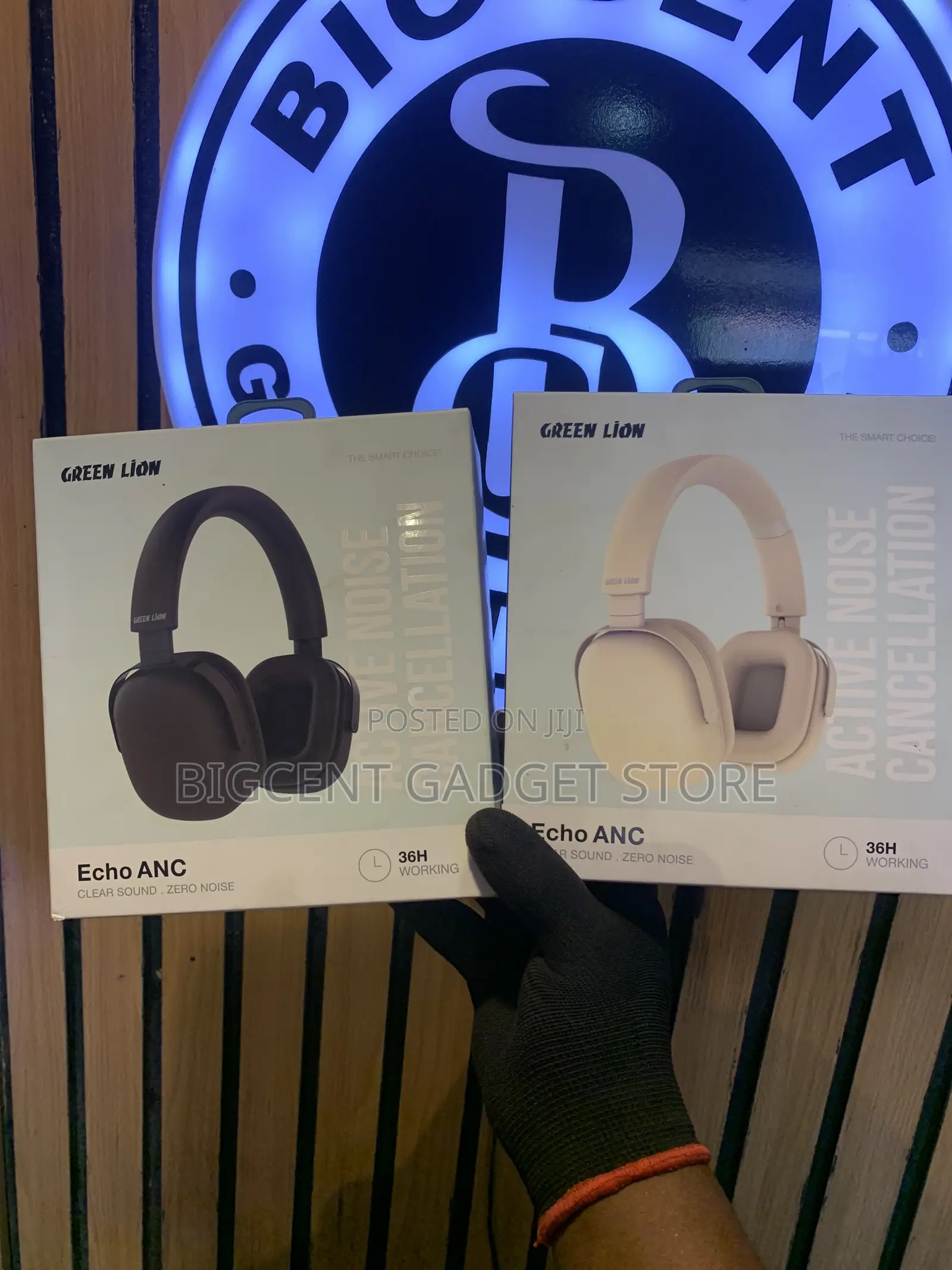 Brand New Green Lion Headset