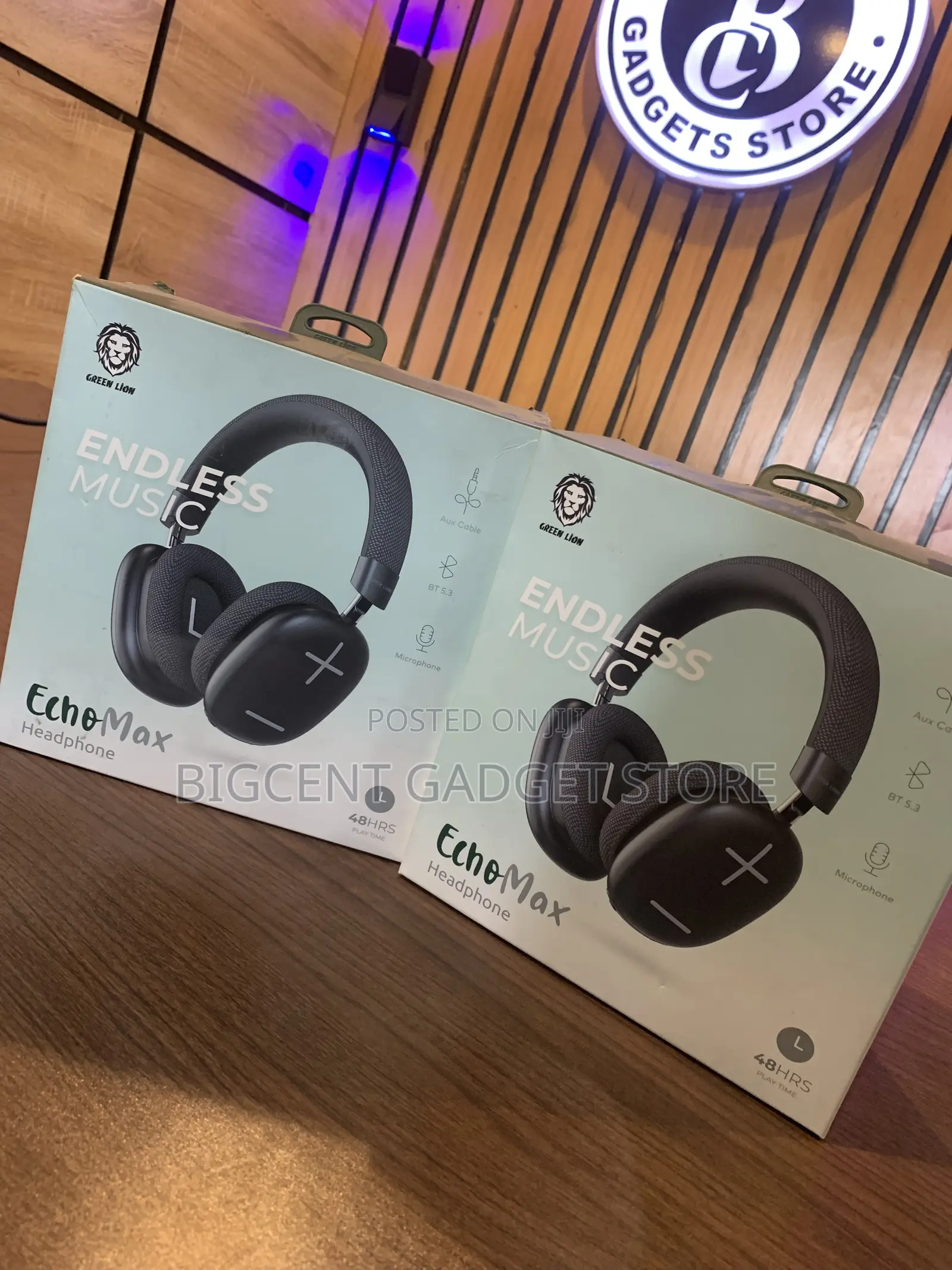 Brand New Green Lion Headset