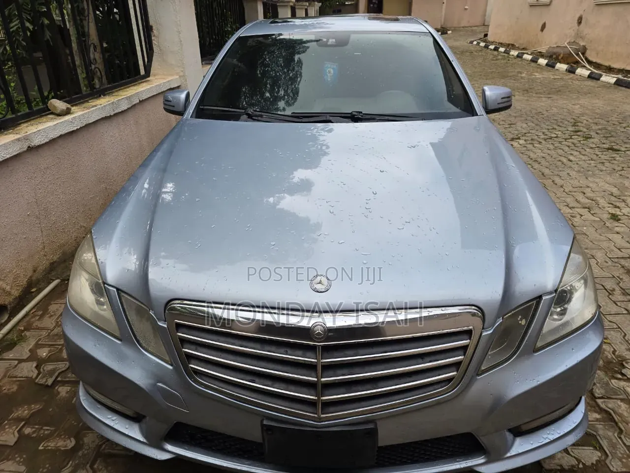 Mercedes-Benz E350 2012 Blue