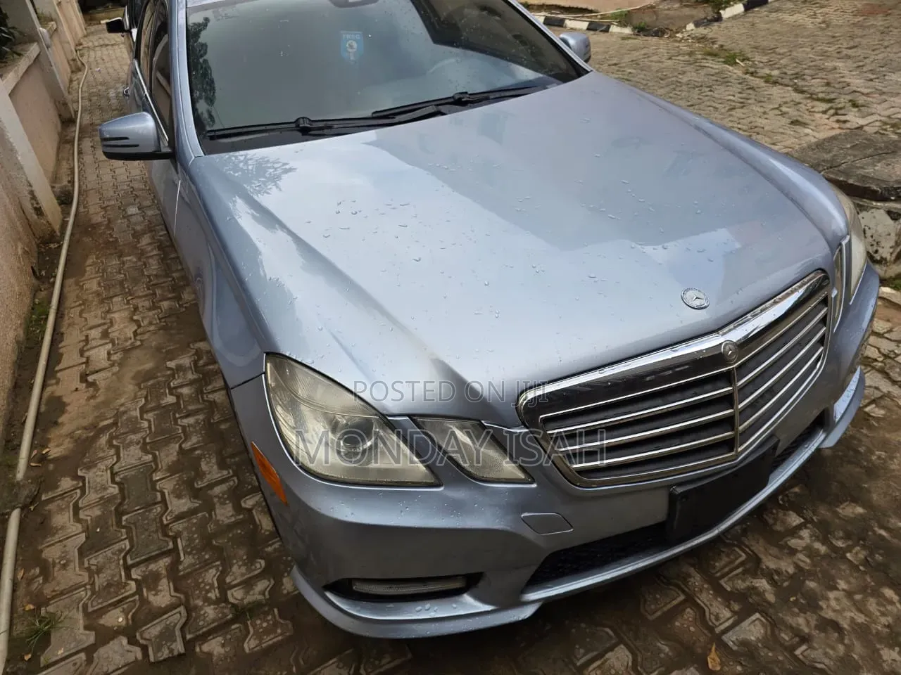 Mercedes-Benz E350 2012 Blue