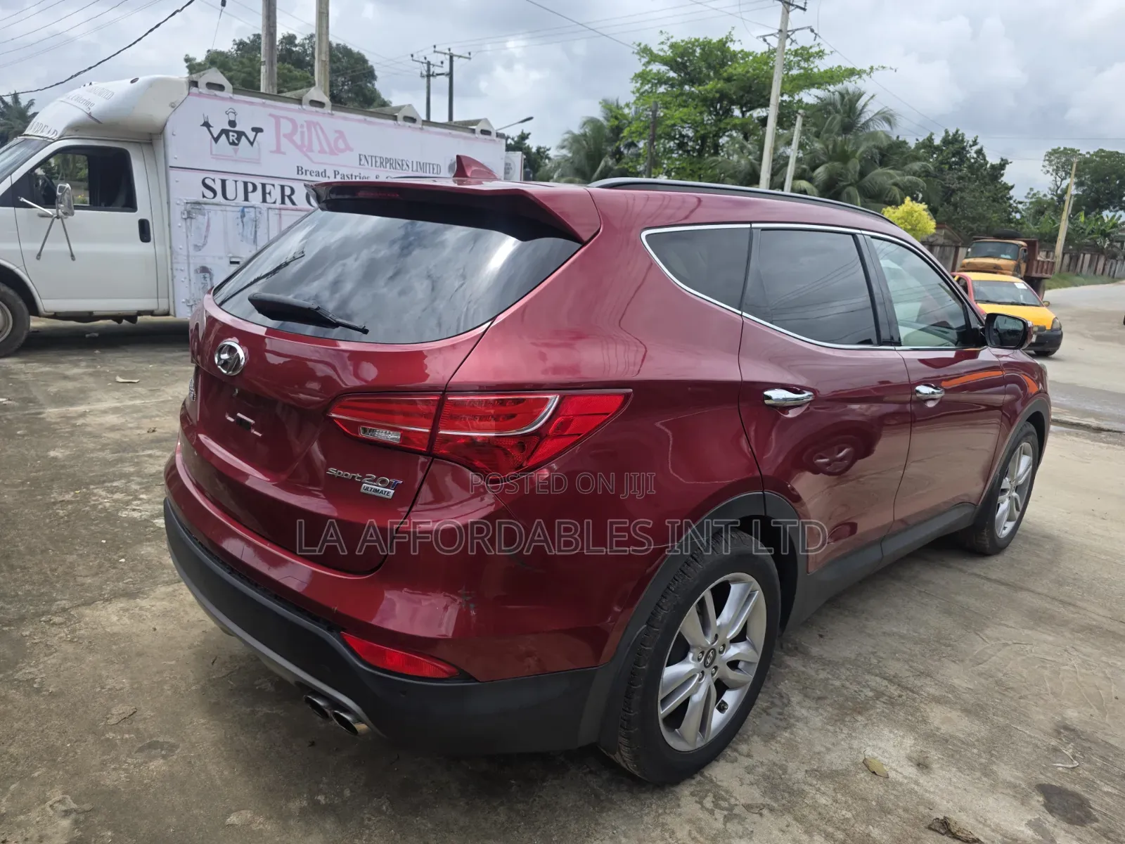 Hyundai Santa Fe Limited 4dr SUV AWD (3.3L 6cyl 6A) 2015 Red
