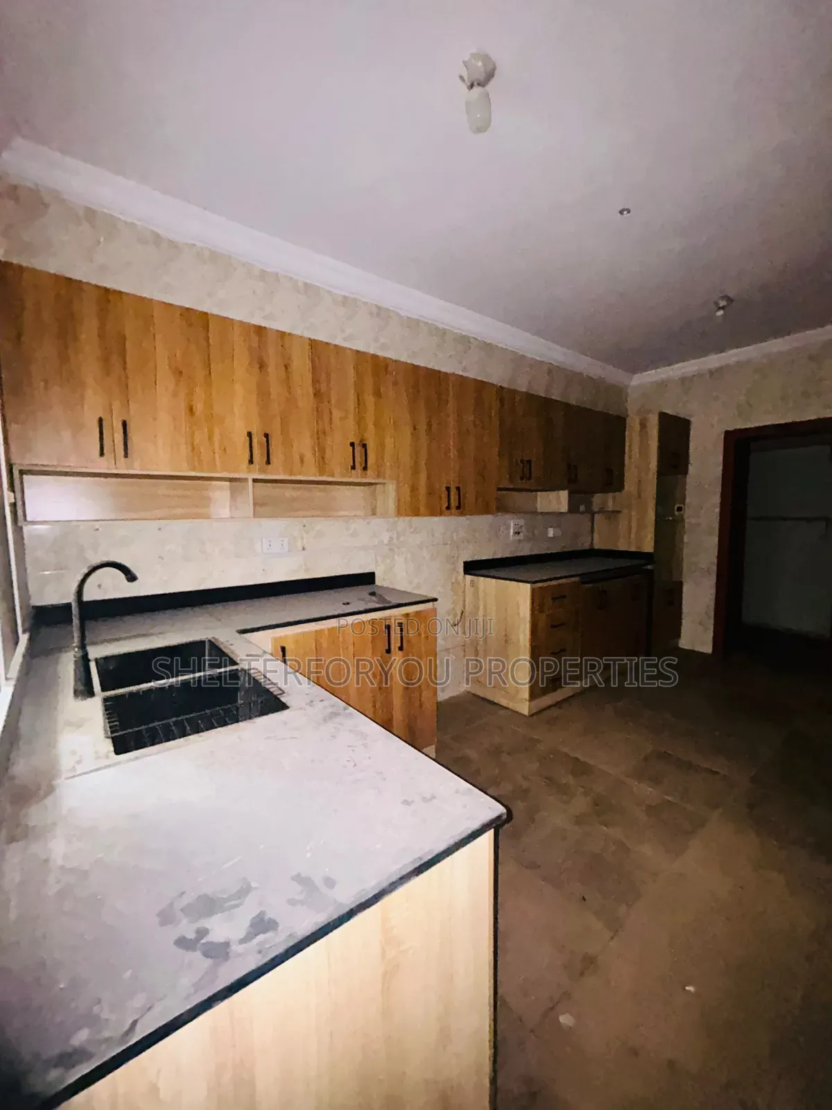 3bdrm Duplex in Lekki Phase 1 for rent