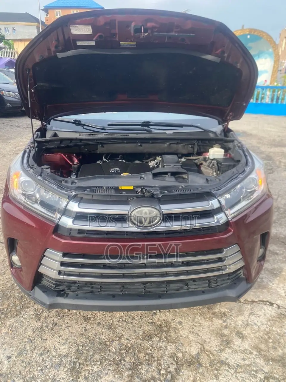 Toyota Highlander Limited Platinum 4x4 V6 (3.5L 6cyl 8A) 2017 Burgundy