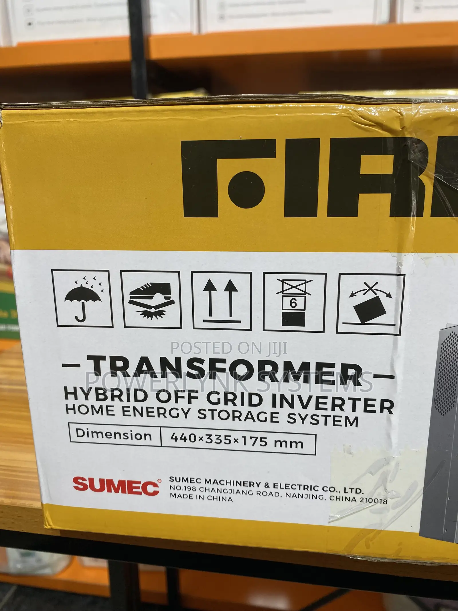 FIRMAN 1KVA Hybrid Transformer Inverter