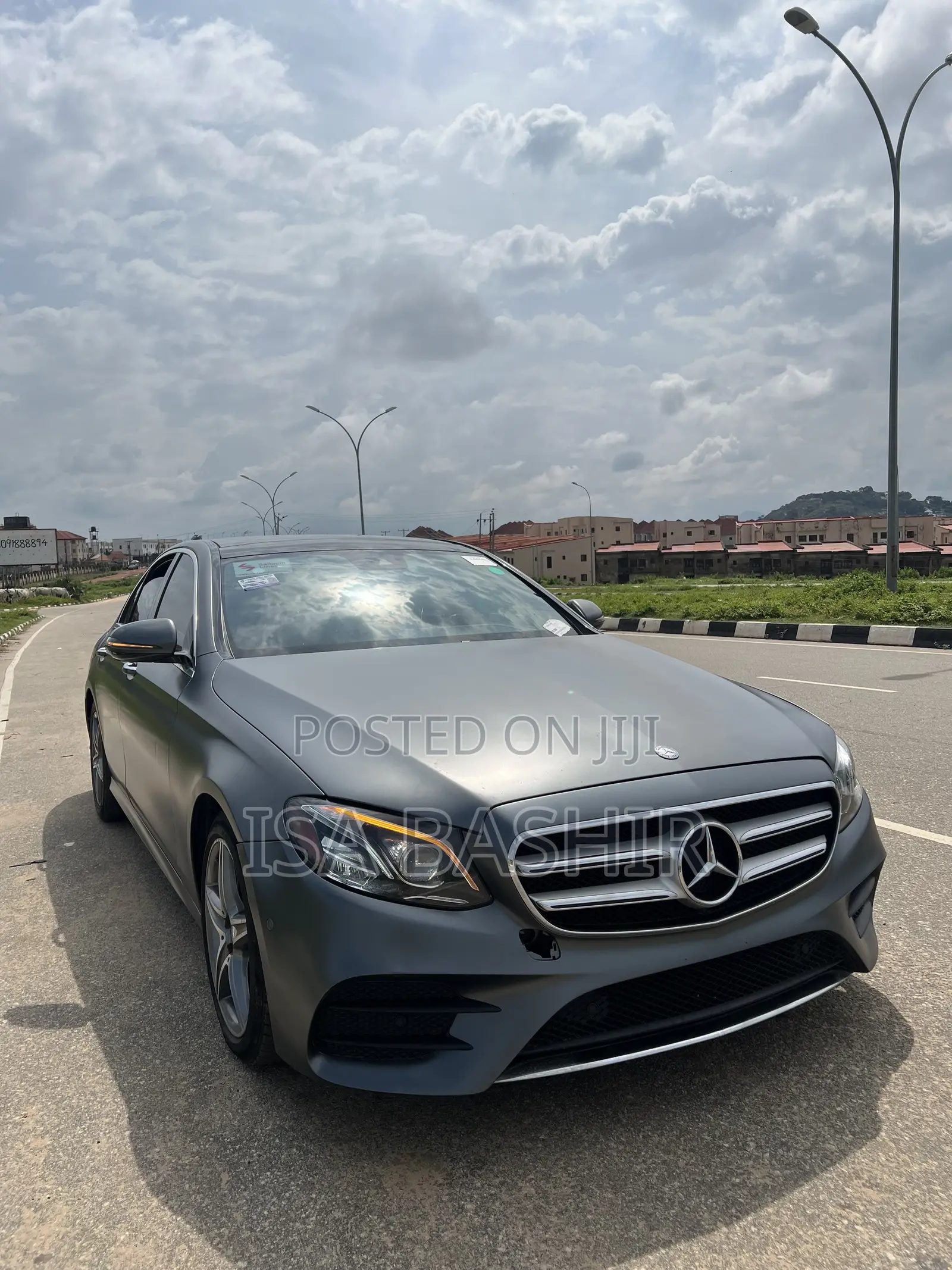 Mercedes-Benz 300E 2017 Gray