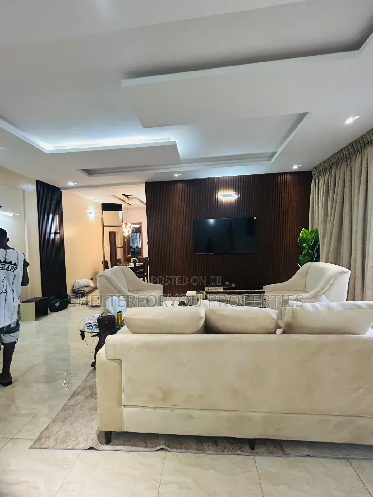 Furnished 2bdrm Apartment in Lekki Phase 1 for rent