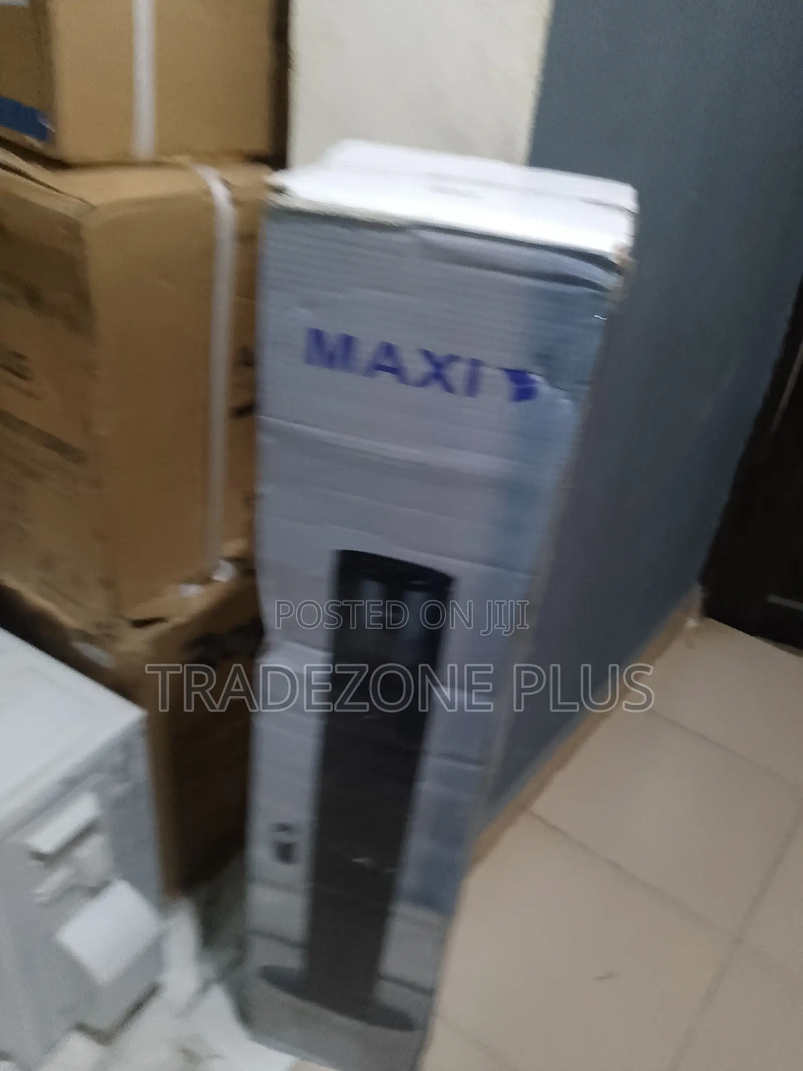 40” Maxi Tower Fan 0L5976 – Stylish Airflow Solution