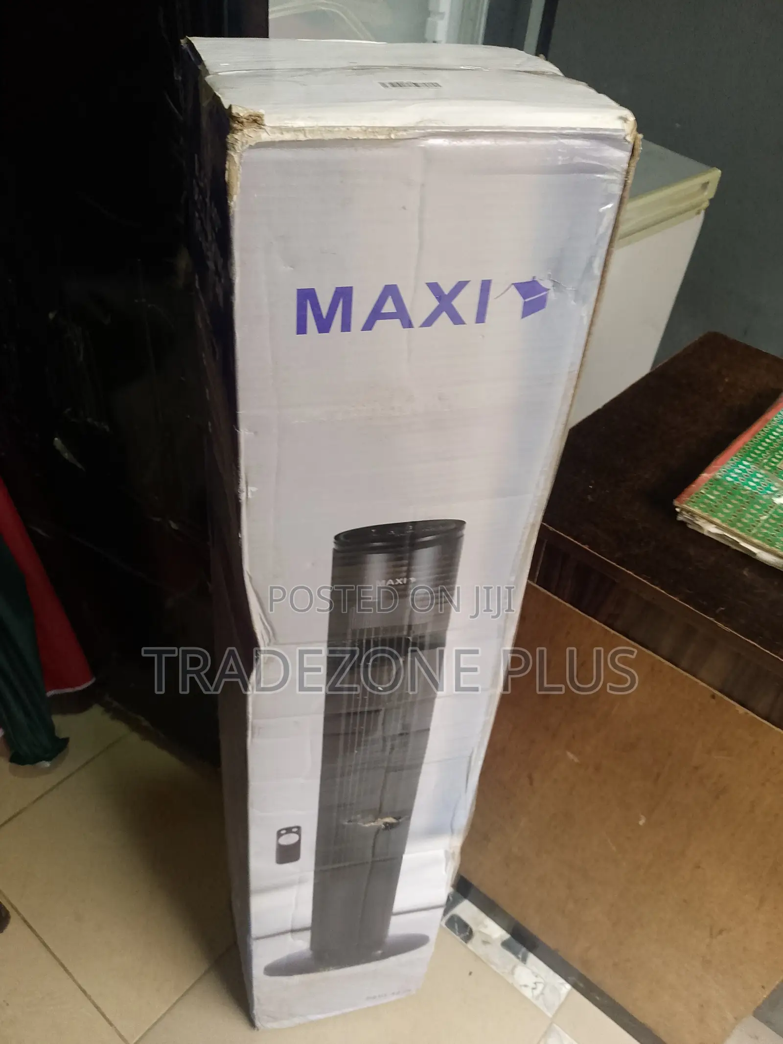 Maxi 0L5976 40-Inch Standing Tower Fan – Cooling Appliance