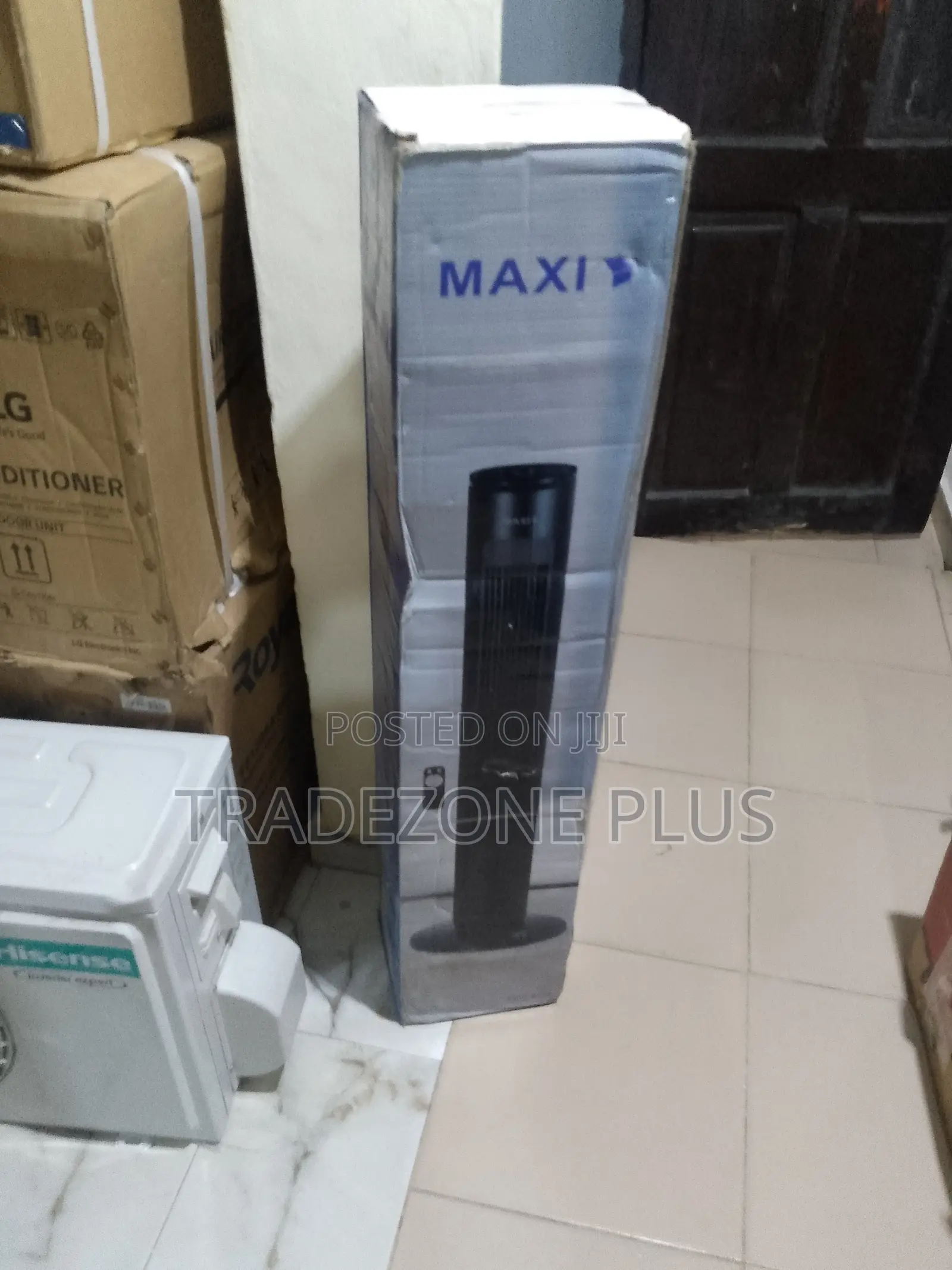 Maxi 0L5976 40-Inch Standing Tower Fan – Cooling Appliance
