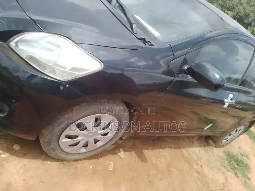 Toyota Yaris 2008 Black
