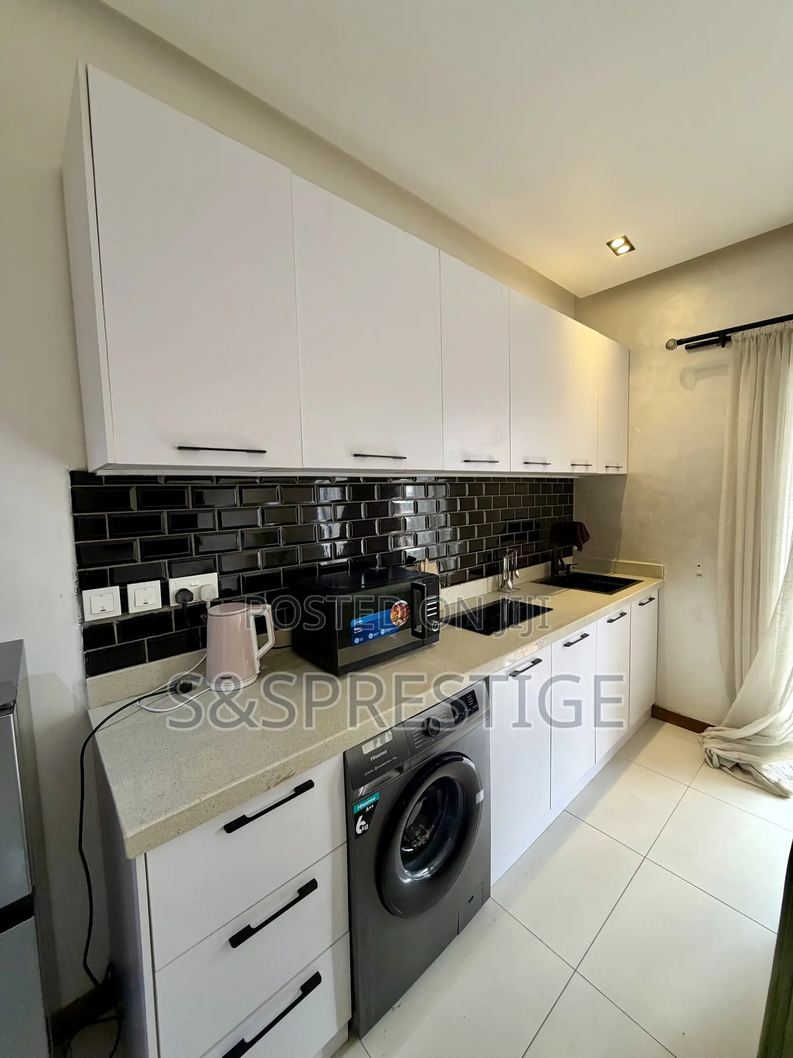 Furnished 1bdrm Apartment in Lekki Phase 1 for rent