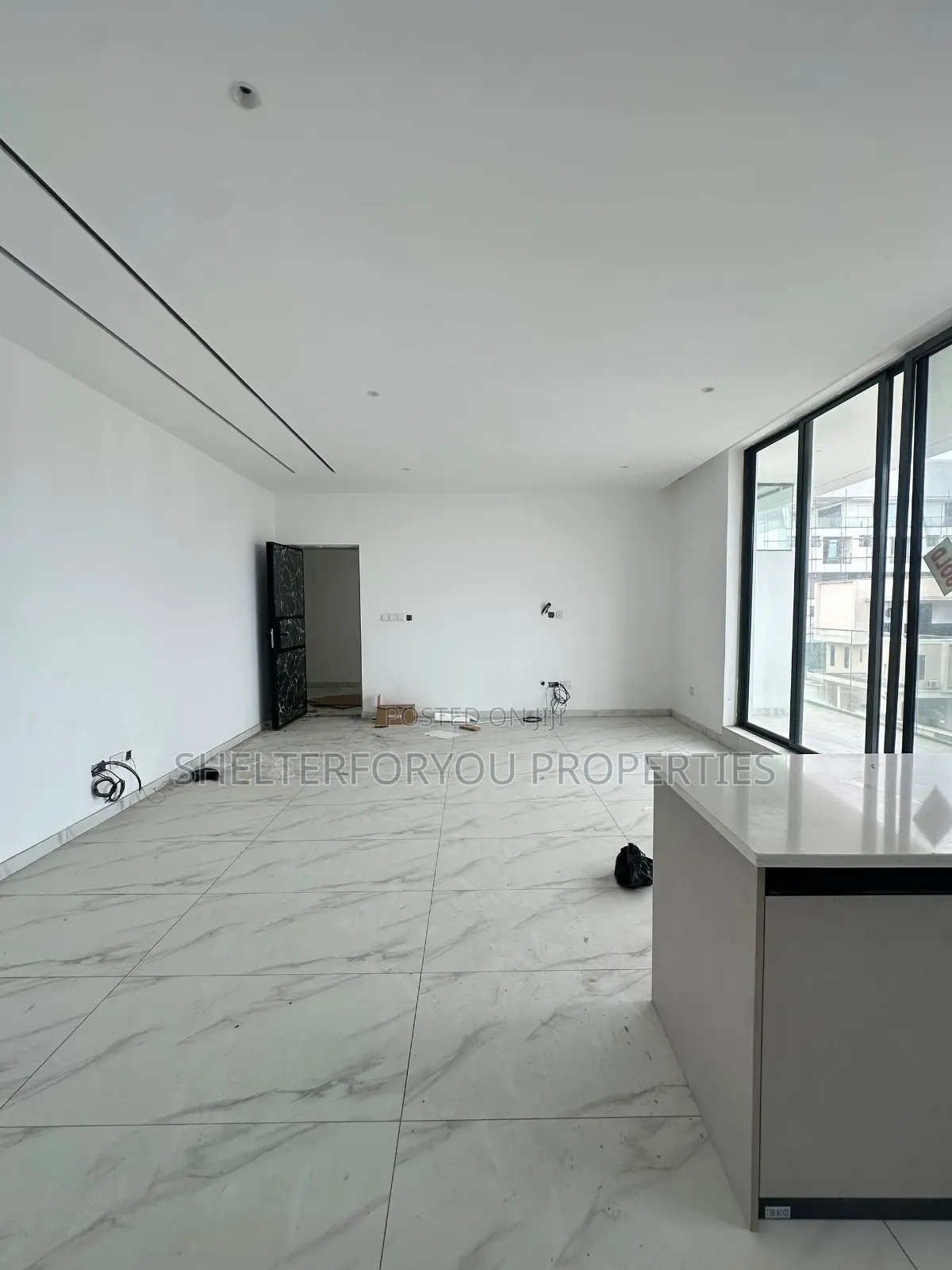 2bdrm Apartment in Lekki Phase 1 for sale