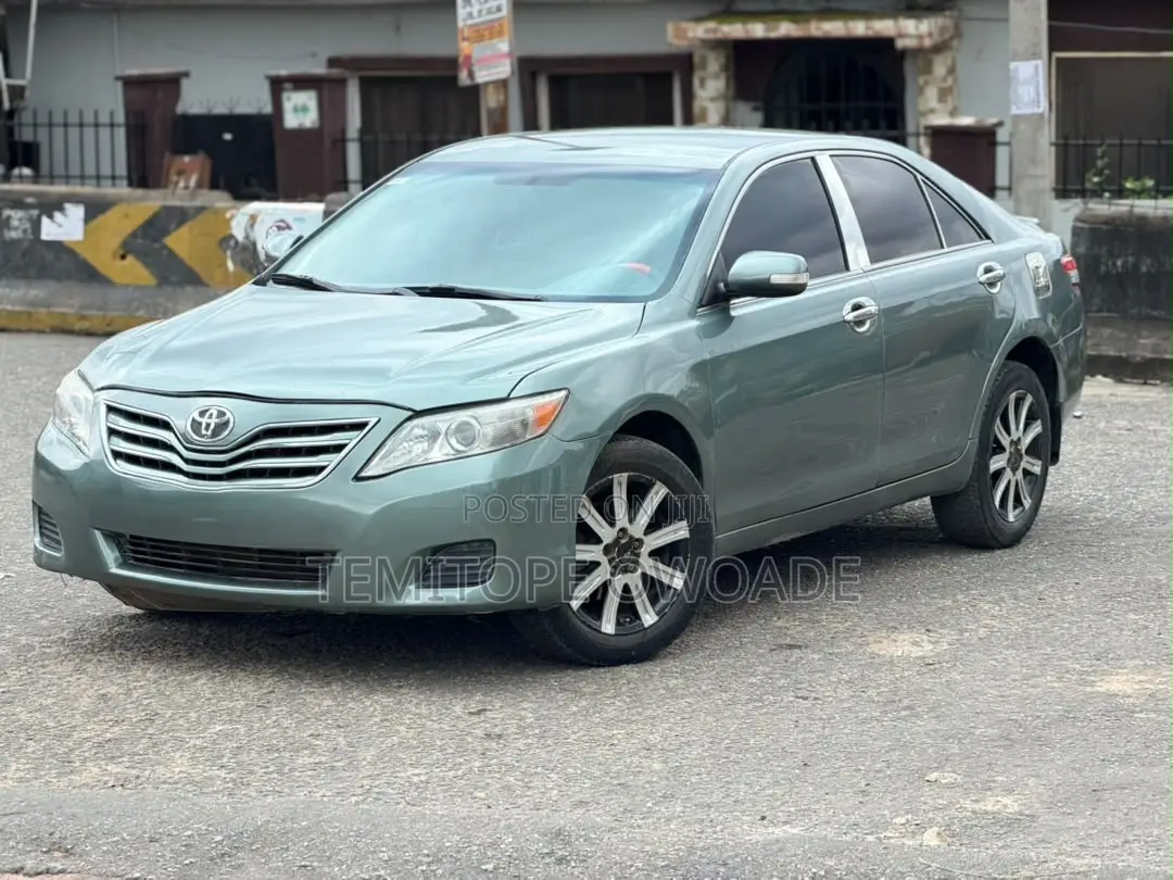 Toyota Camry 2.4 LE 2008 Green