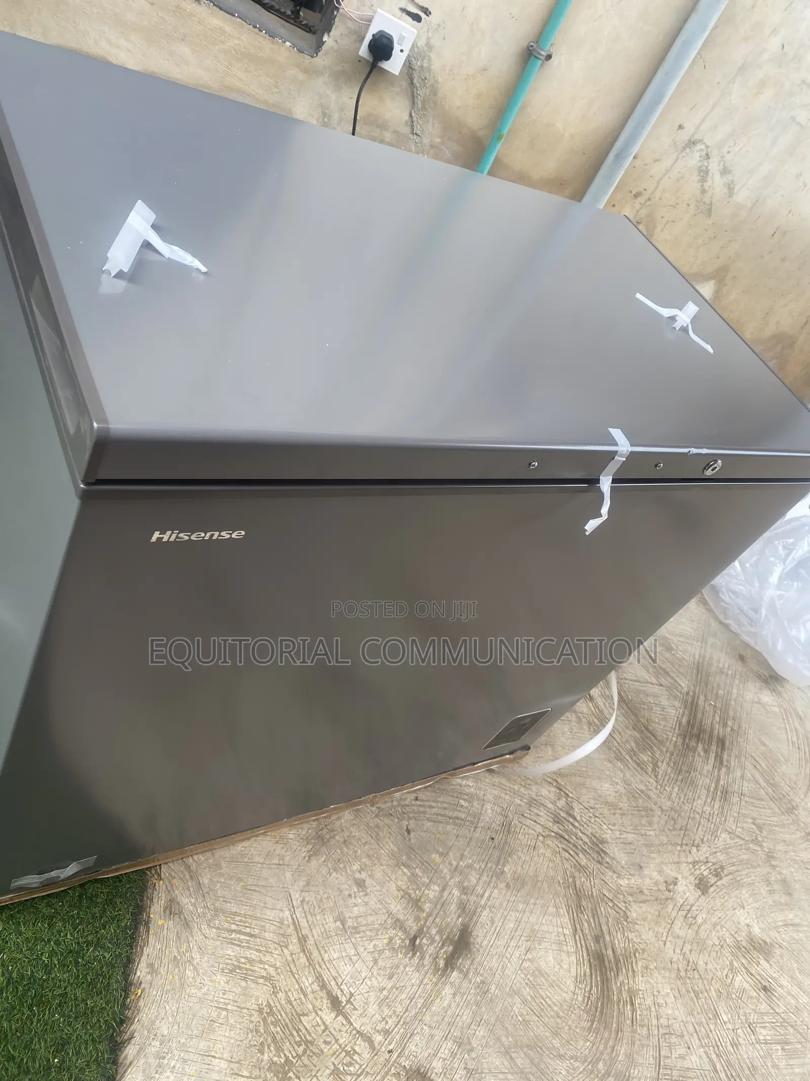 Hisense FC340SHI 250L Chest Freezer for Home Inverter 220–240V