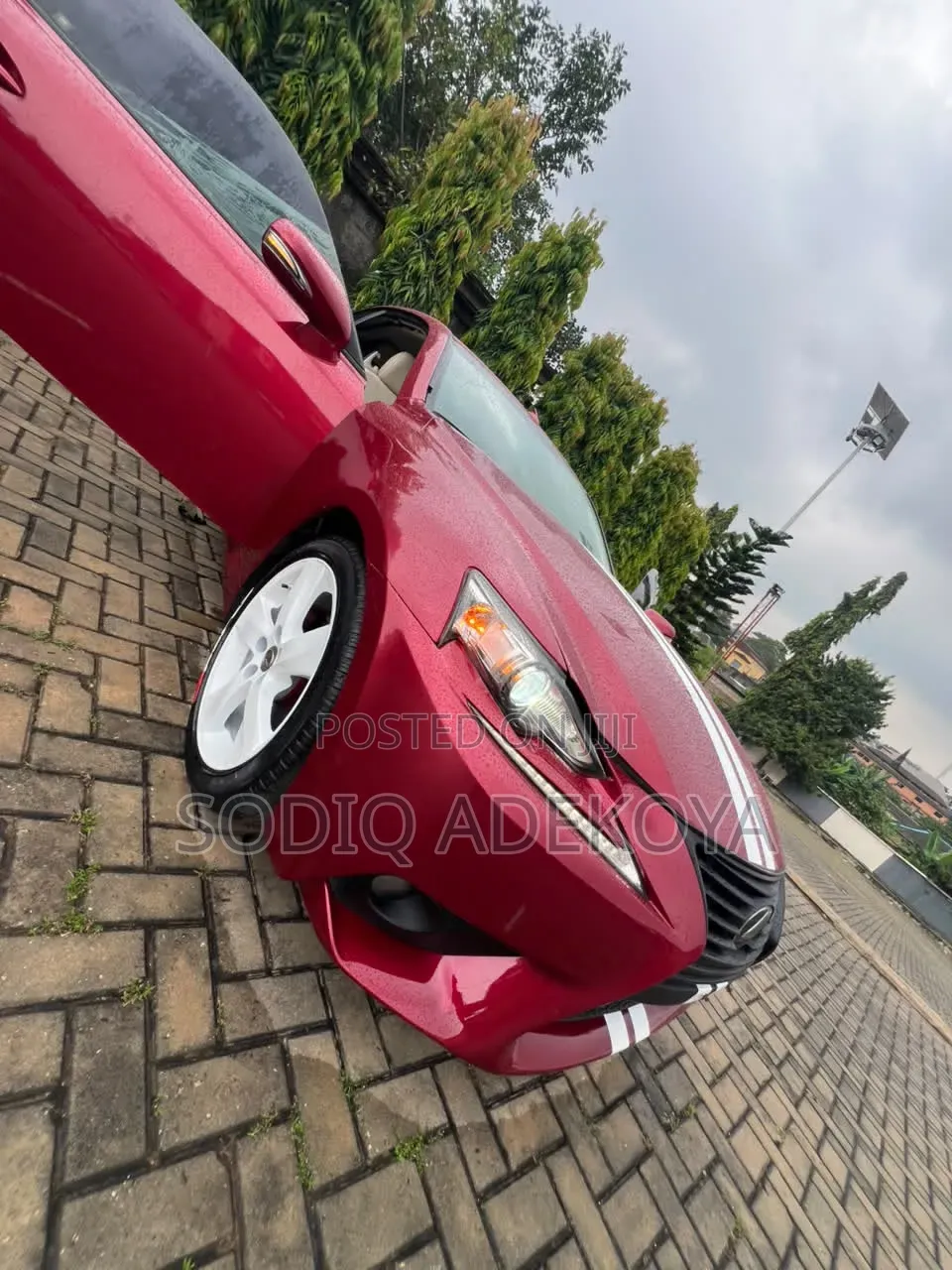 Lexus IS 250 C 2010 Red
