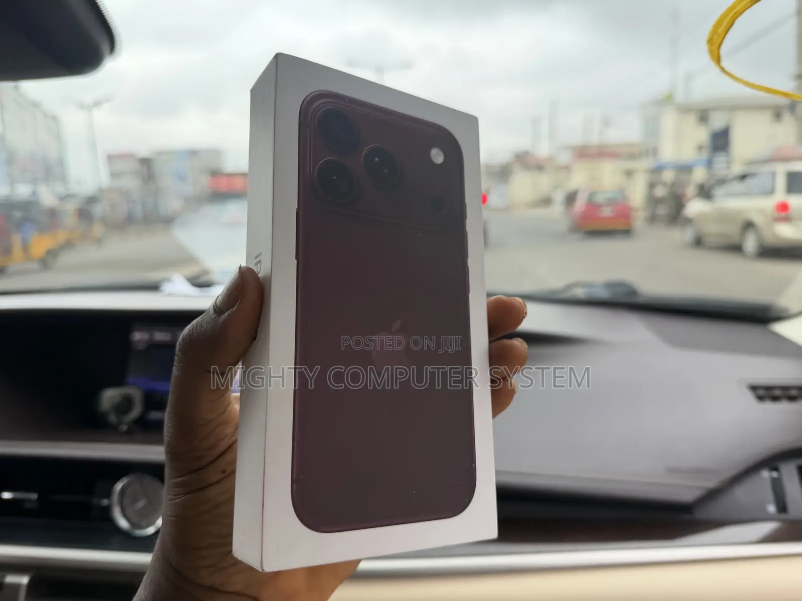 New Apple iPhone 18 Pro 256 GB Red