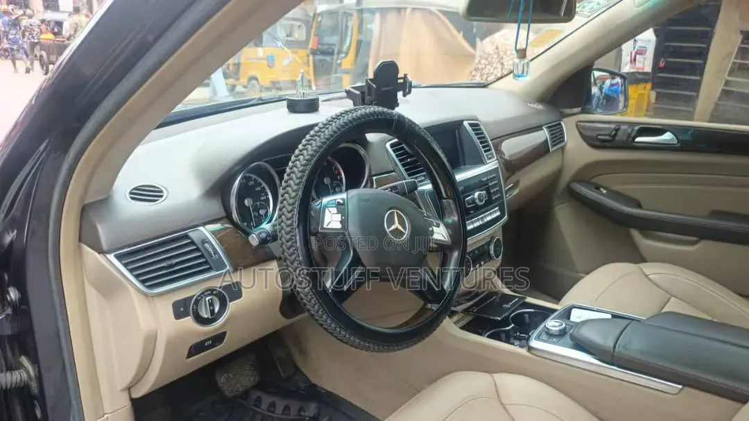 Mercedes-Benz GLE-Class GLE 350 2017 Gray