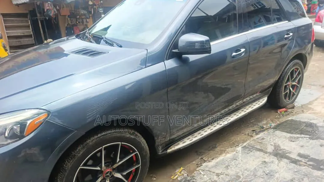 Mercedes-Benz GLE-Class GLE 350 2017 Gray