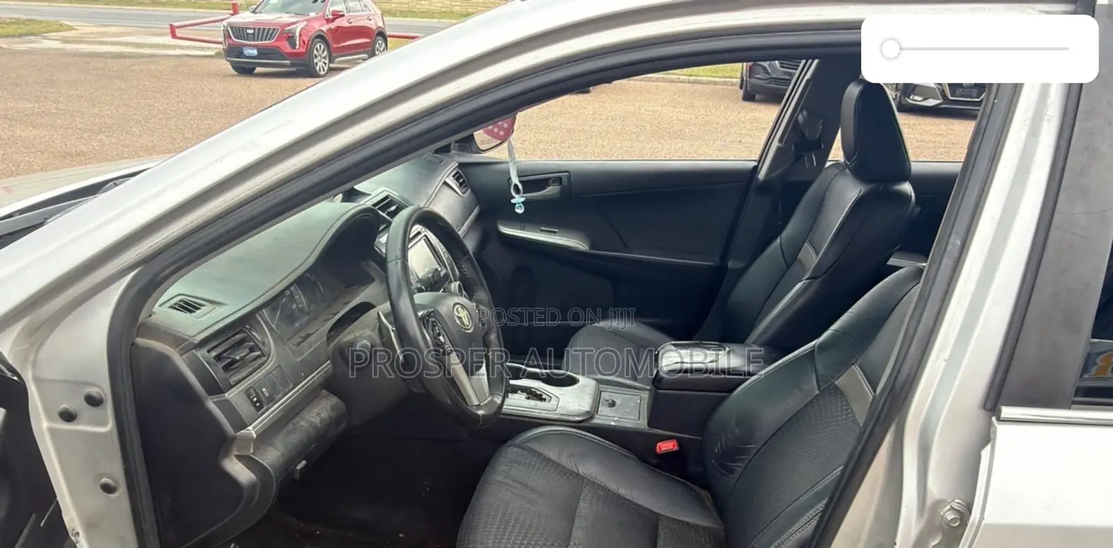 Toyota Camry SE 4dr Sedan (2.5L 4cyl 6A) 2014 Silver