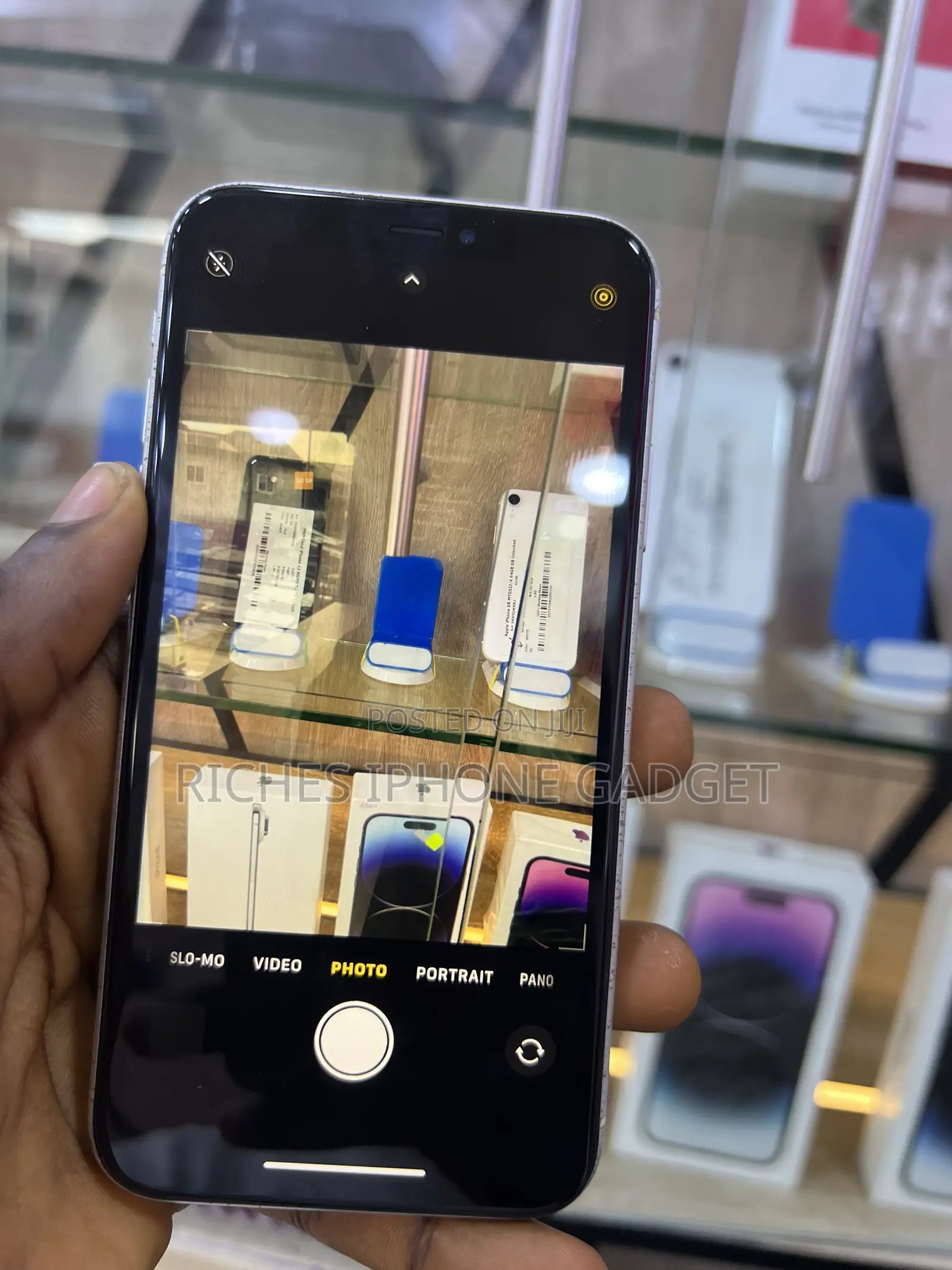 Apple iPhone XR 64 GB White