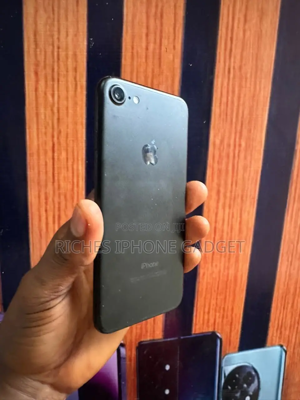 Apple iPhone 7 32 GB Black