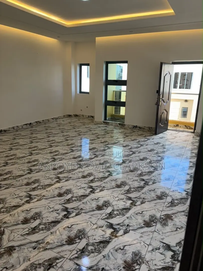 3bdrm Townhouse / Terrace in Katampe (Main) for rent