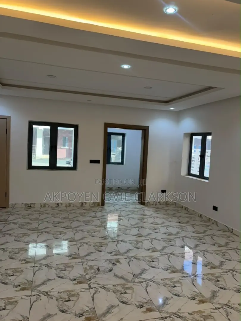 3bdrm Townhouse / Terrace in Katampe (Main) for rent