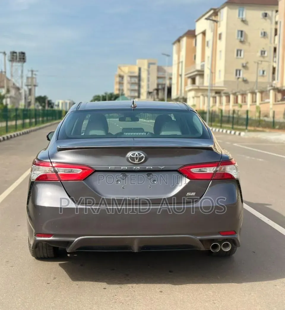 Toyota Camry 2020 Ivory