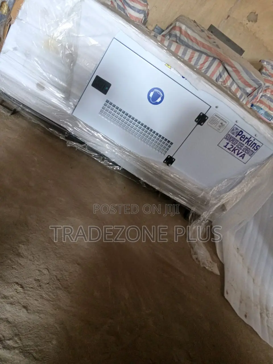 12kVA Perkins Engine Generator – Soundproof Cabinet