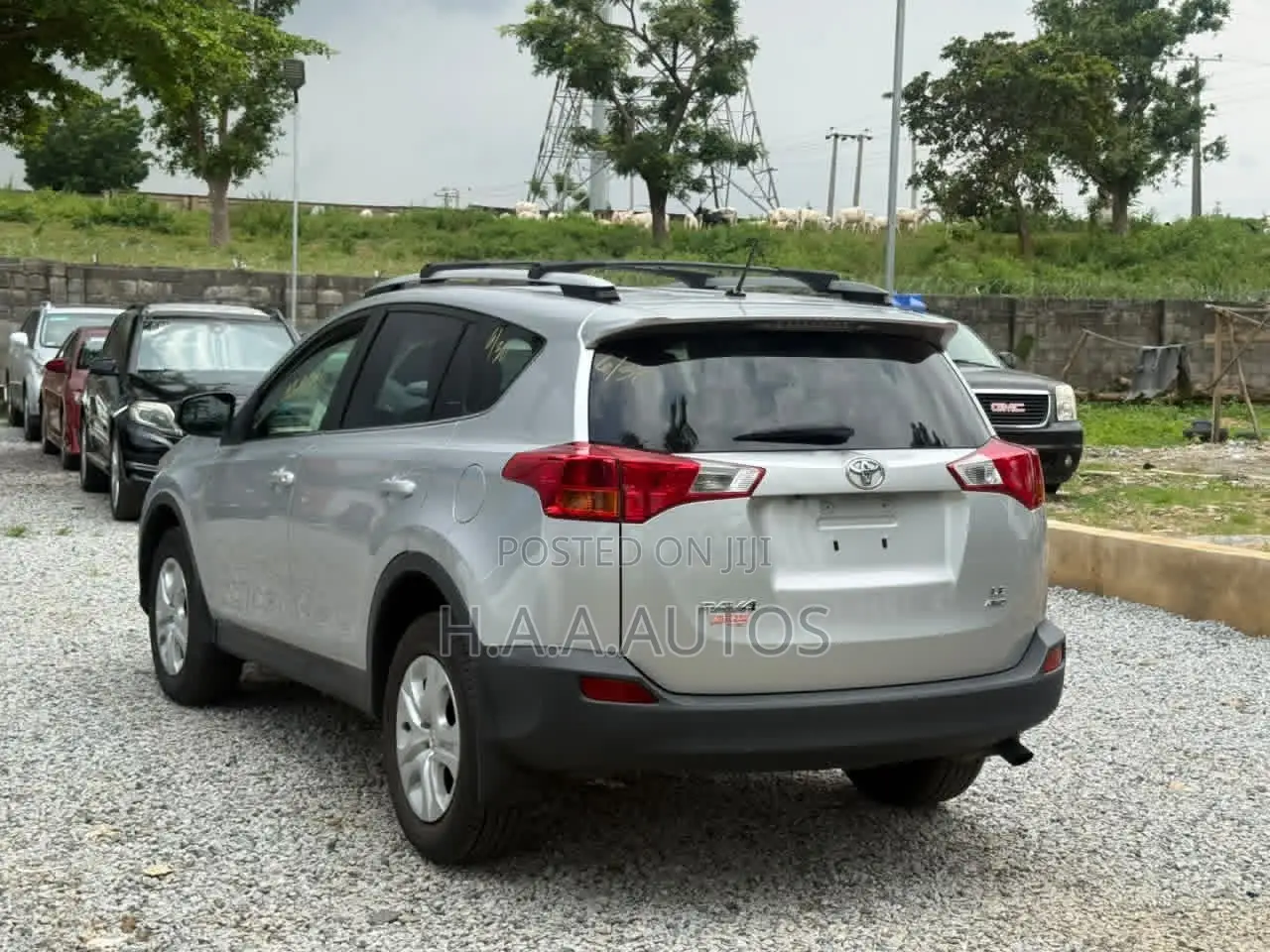 Toyota RAV4 LE 4dr SUV AWD (2.5L 4cyl 6A) 2015 Silver
