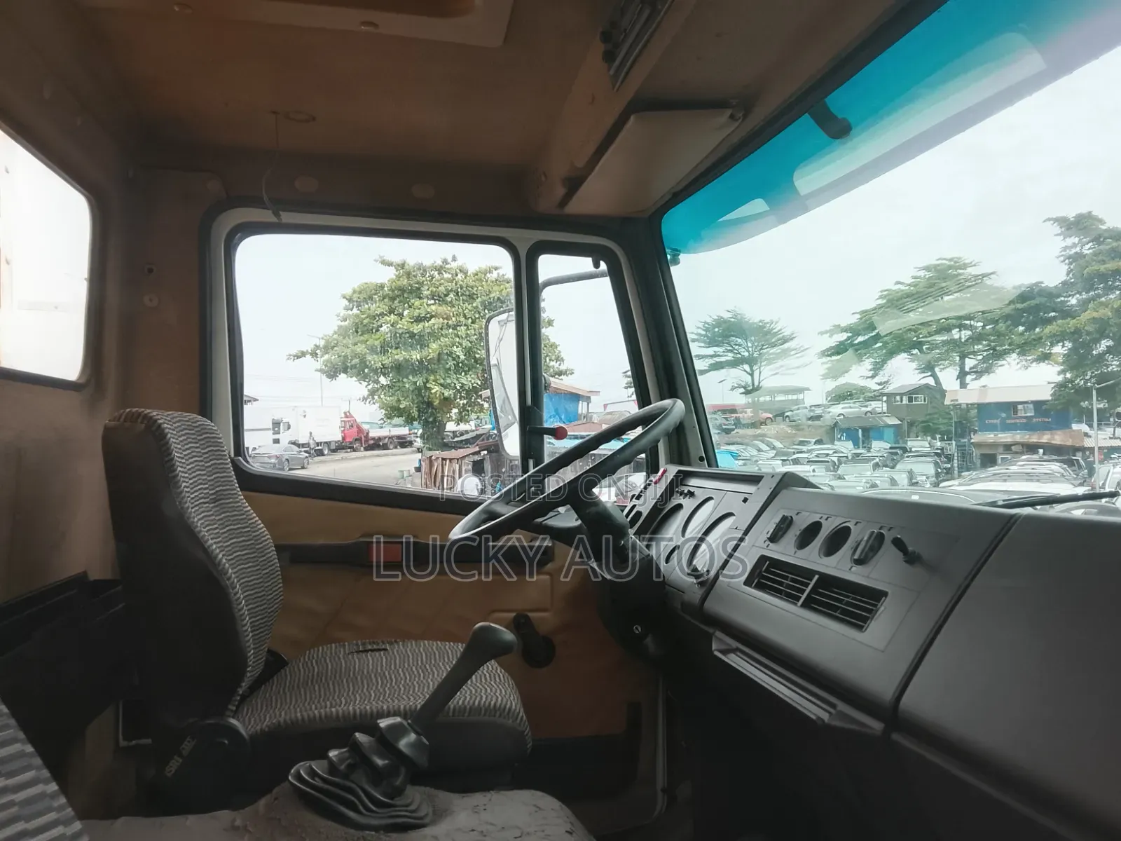 Counter Body Truck 814