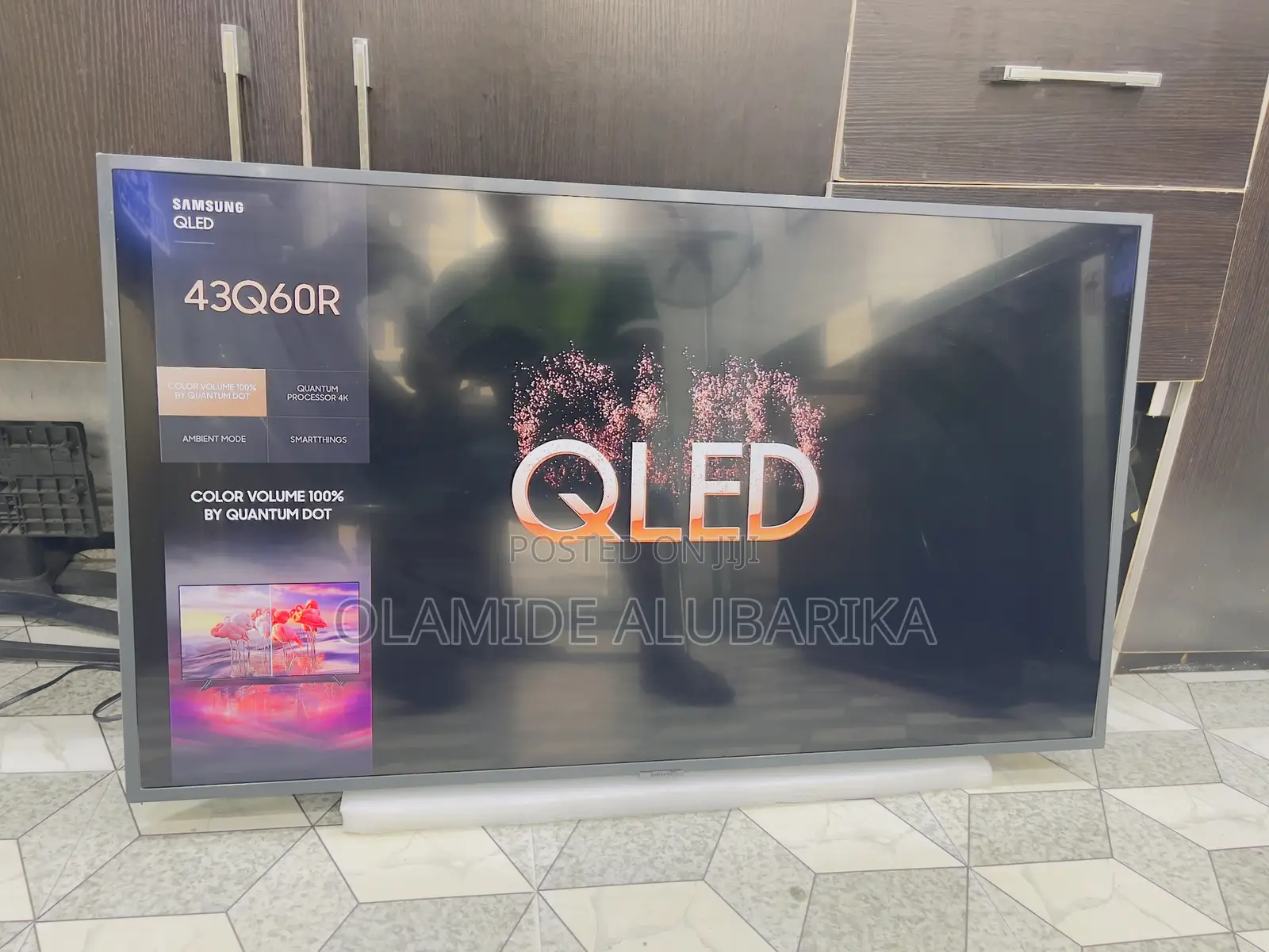 Samsung Qled 43” Q60R Quantum Dot Ultra Slim Smart TV Very Neat