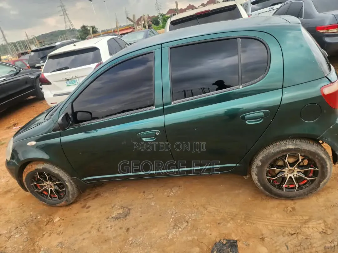 Toyota Yaris 2007 Green
