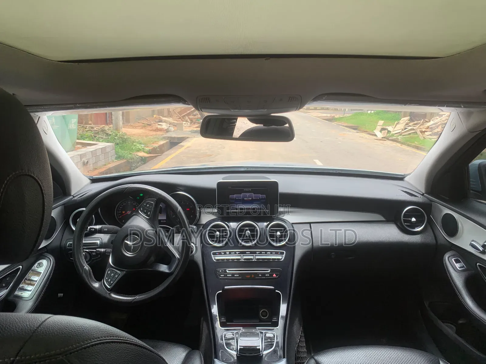 Mercedes-Benz C300 Sport 4dr AWD 4Matic Sedan (2.0L 4cyl 7A) 2015