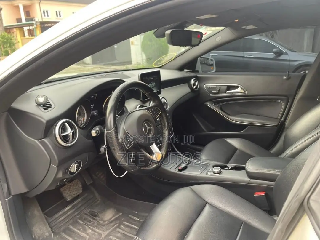 Mercedes-Benz CLA-Class CLA 250 4MATIC Sedan 2016 White