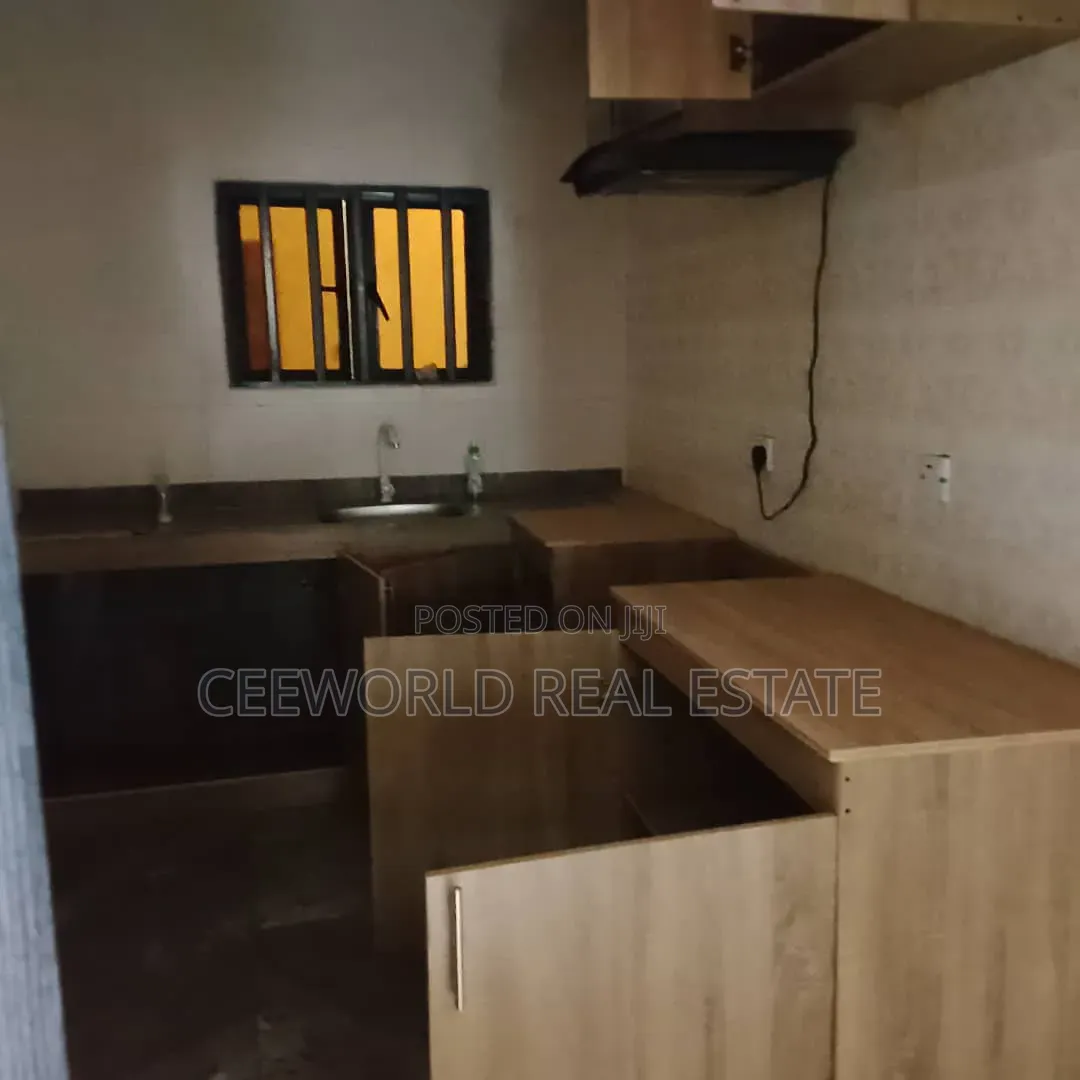 2bdrm Apartment in Main Jericho Gra for rent