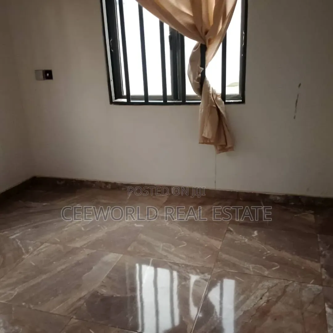 2bdrm Apartment in Main Jericho Gra for rent