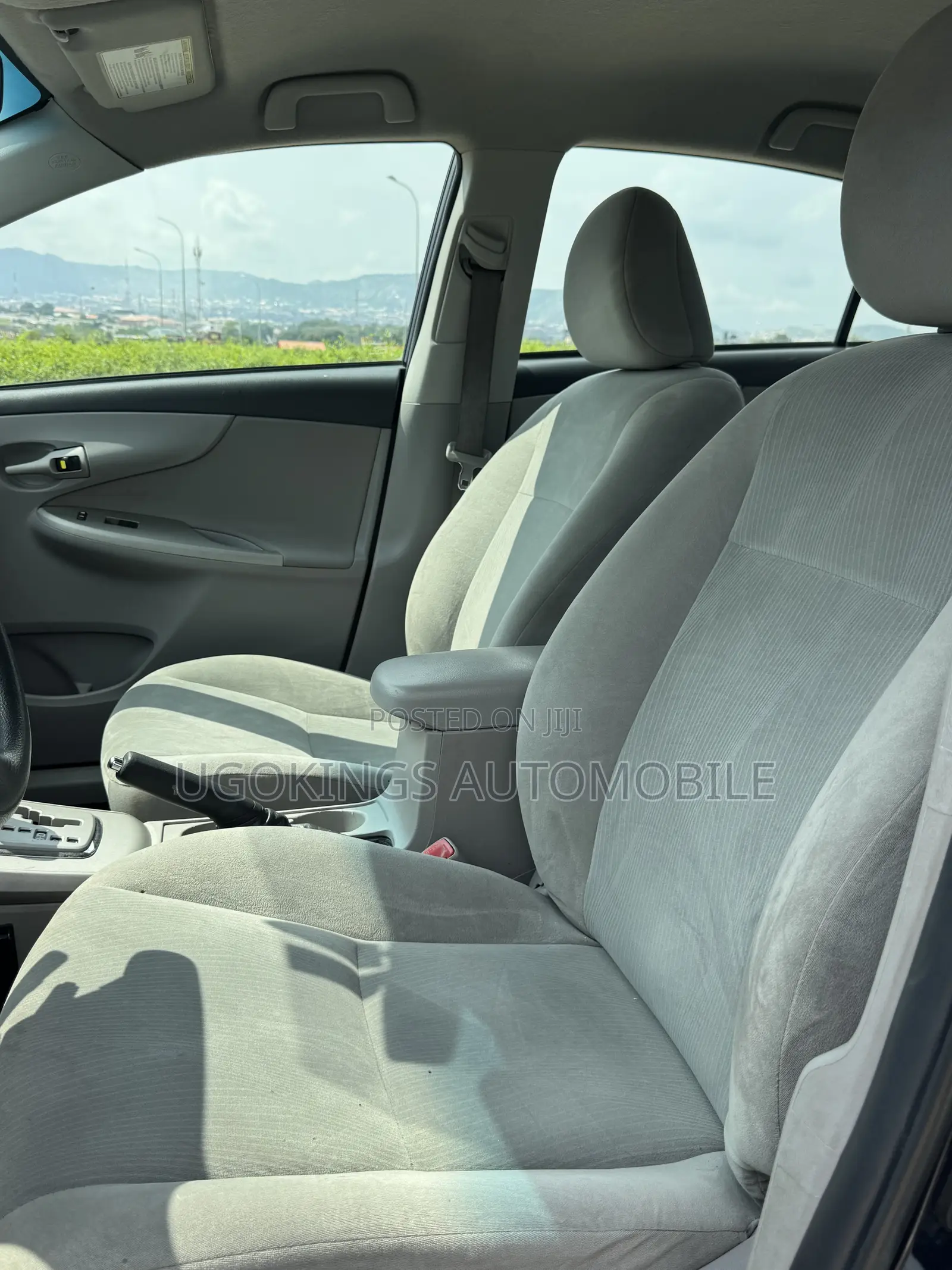 Toyota Corolla LE 4dr Sedan (1.8L 4cyl 4A) 2012 Blue