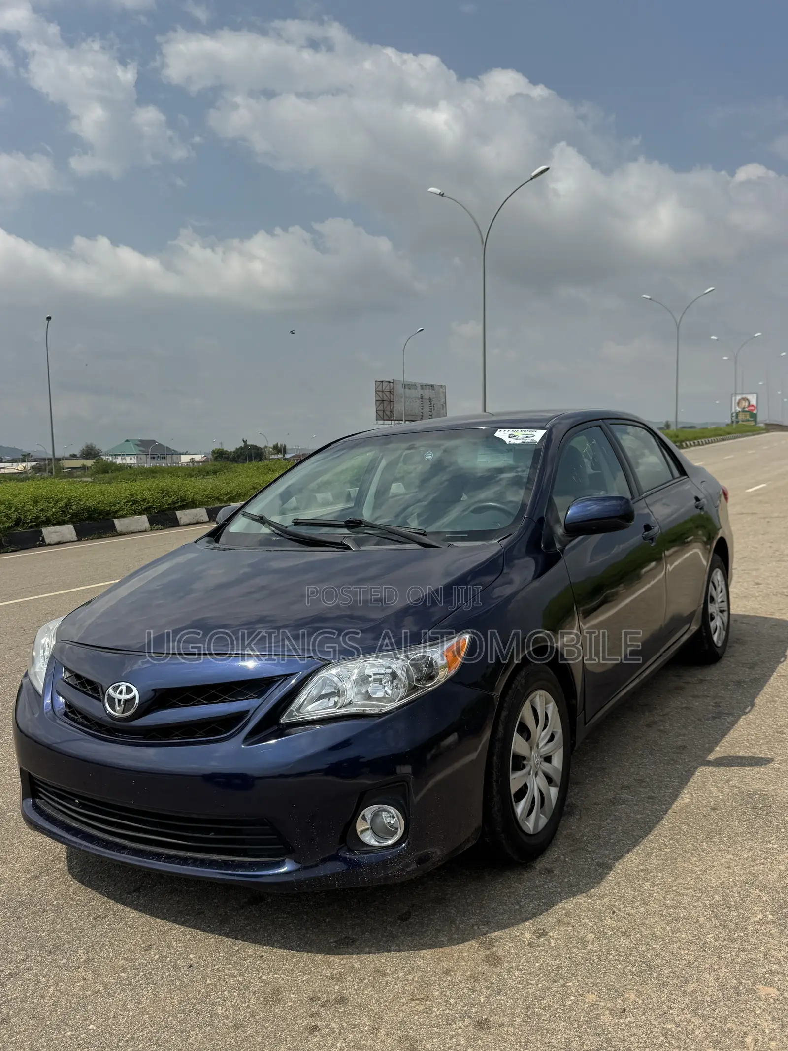 Toyota Corolla LE 4dr Sedan (1.8L 4cyl 4A) 2012 Blue