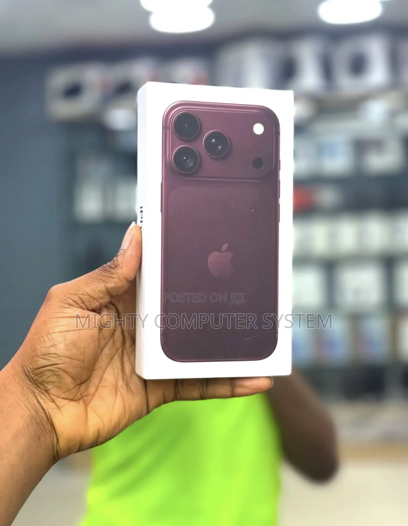 New Apple iPhone 18 Pro Max 256 GB Purple