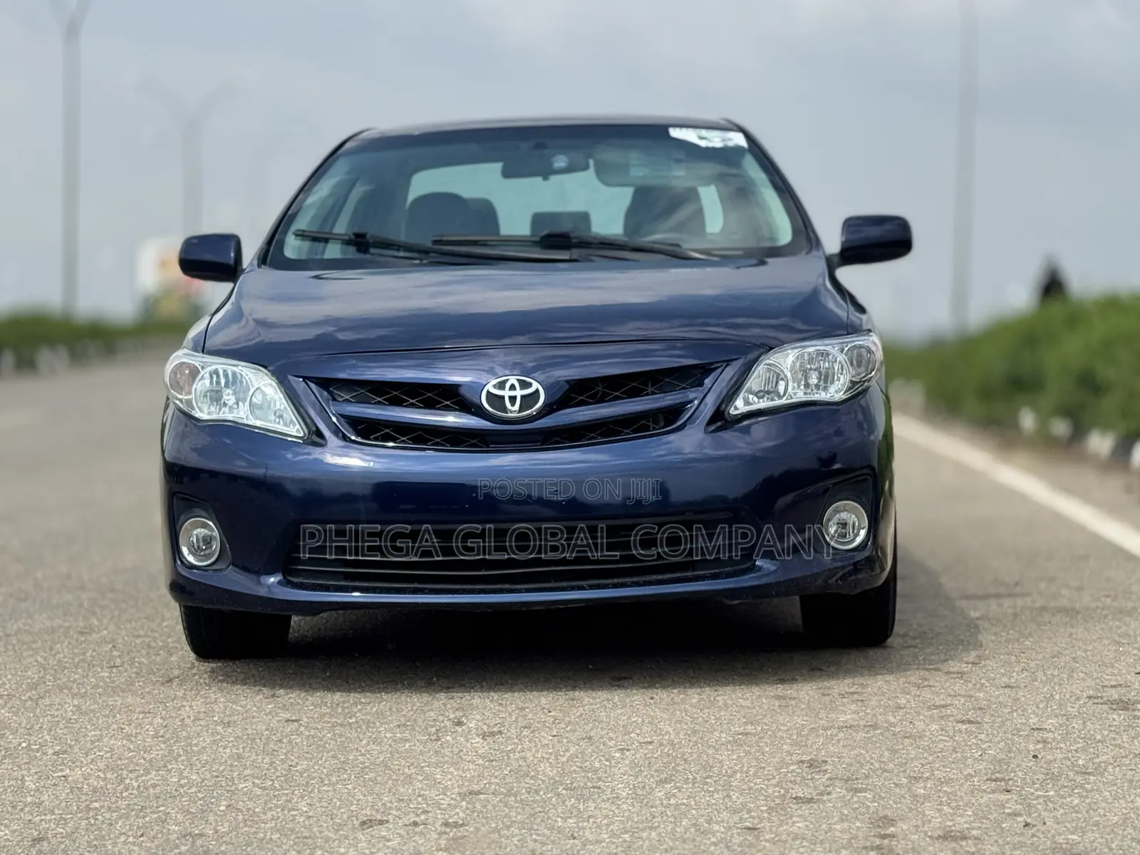 Toyota Corolla LE 4dr Sedan (1.8L 4cyl 4A) 2012 Blue