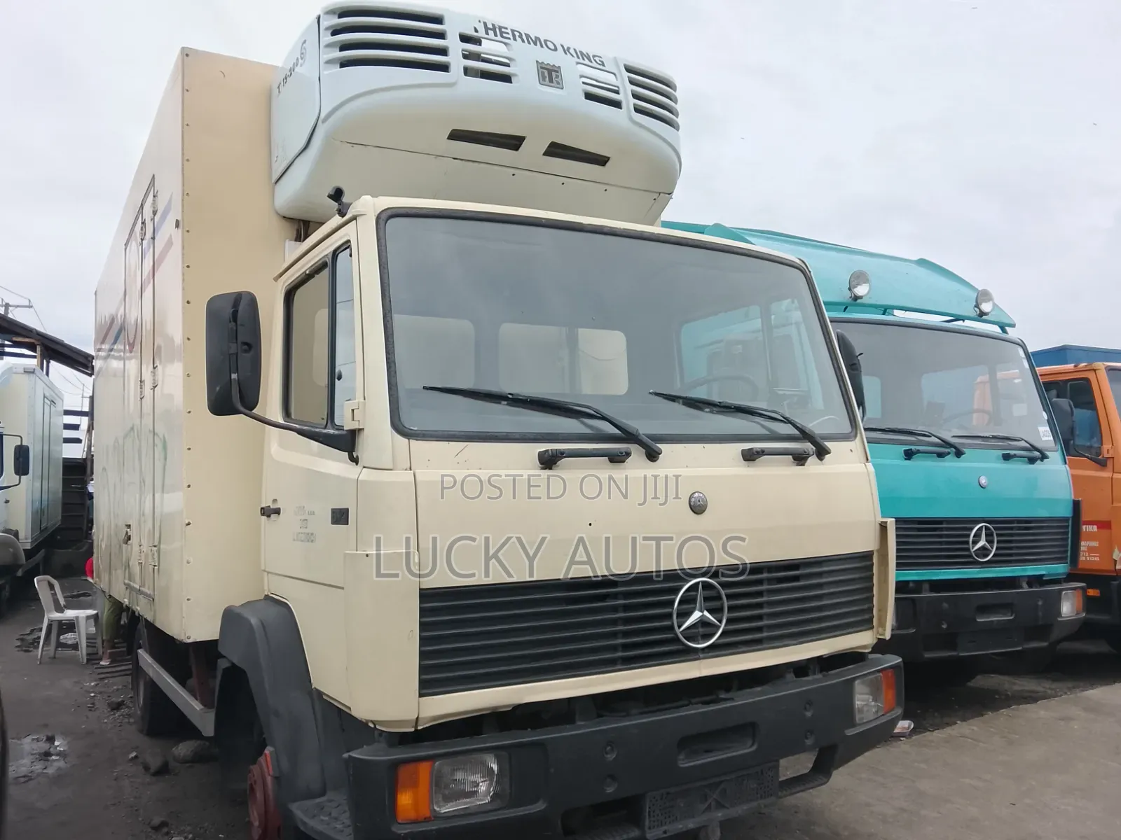 Mercedes-Benz 814