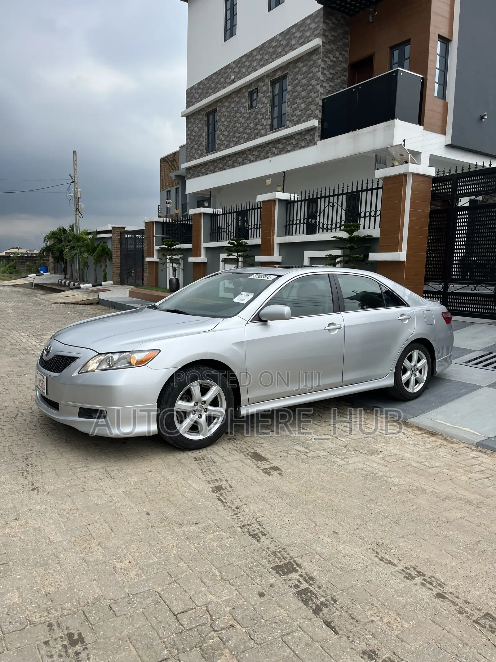 Toyota Camry SE 4dr Sedan (2.4L 4cyl 5A) 2009 Silver
