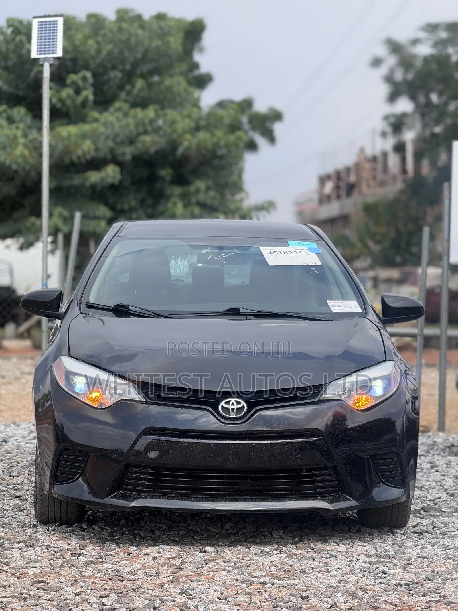 Toyota Corolla LE Premium 4dr Sedan (1.8L 4cyl CVT) 2016 Black